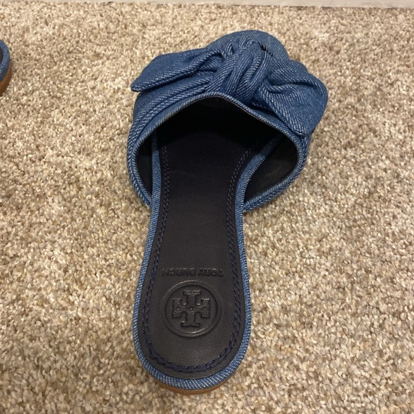Tory Burch Annabelle bow denim slides. Size 5. - Picture 8 of 13